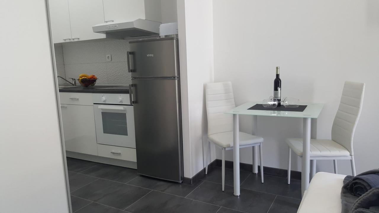 Ferienwohnung Grey House Makarska Exterior foto