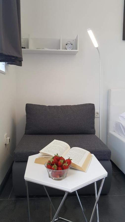Ferienwohnung Grey House Makarska Exterior foto