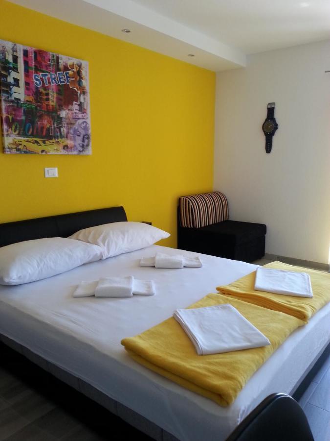 Ferienwohnung Grey House Makarska Exterior foto