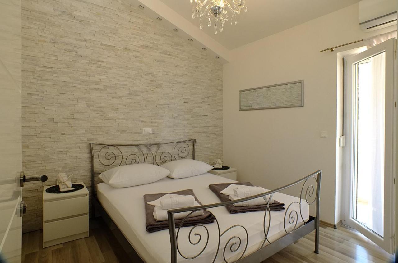 Ferienwohnung Grey House Makarska Exterior foto