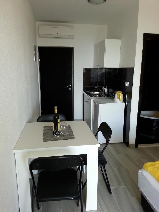Ferienwohnung Grey House Makarska Exterior foto
