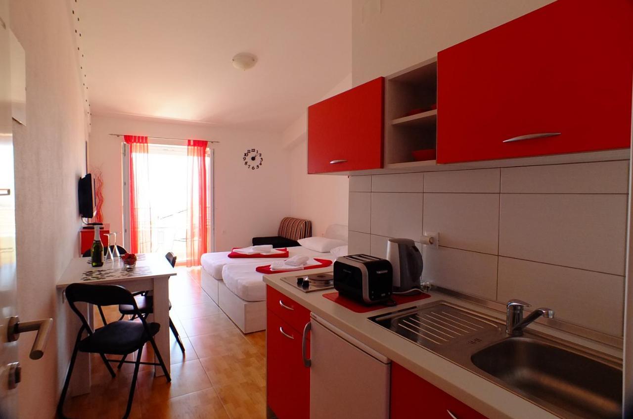 Ferienwohnung Grey House Makarska Exterior foto