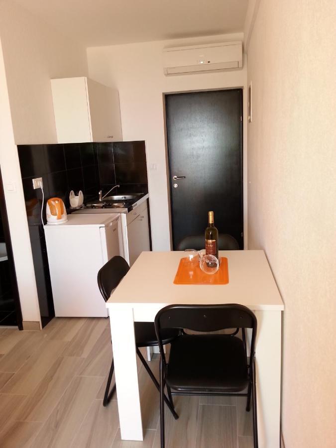 Ferienwohnung Grey House Makarska Exterior foto