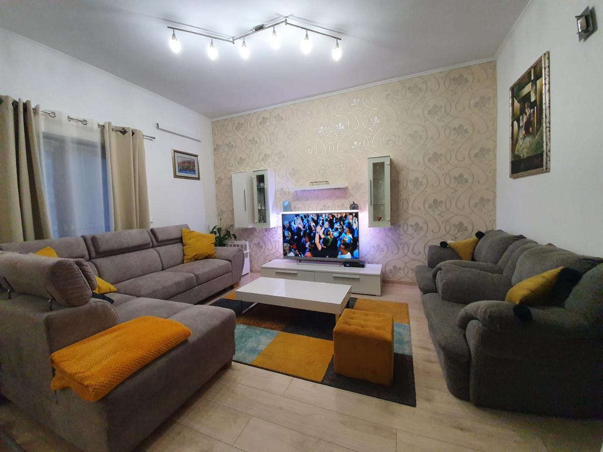 Ferienwohnung Grey House Makarska Exterior foto
