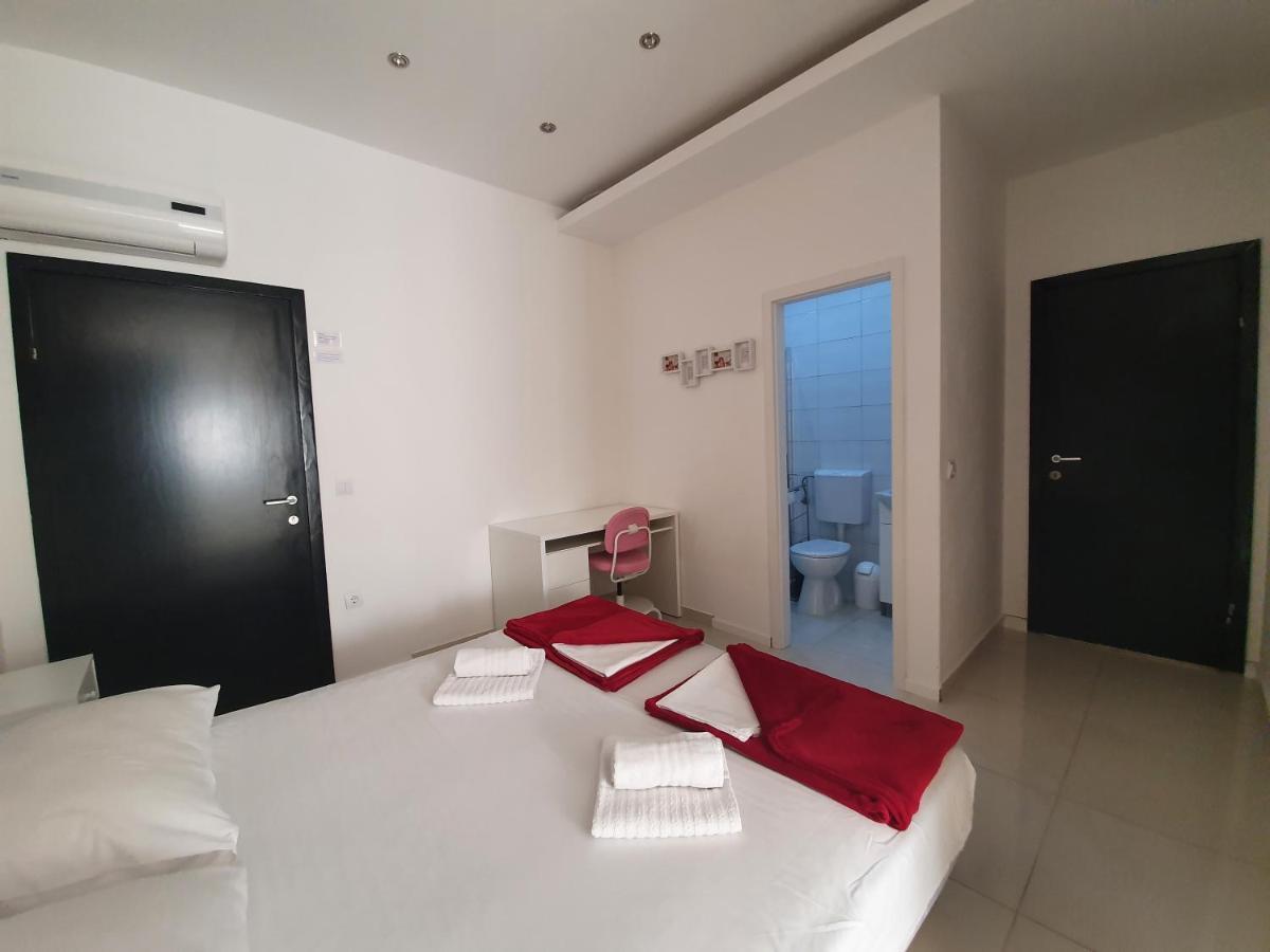 Ferienwohnung Grey House Makarska Exterior foto