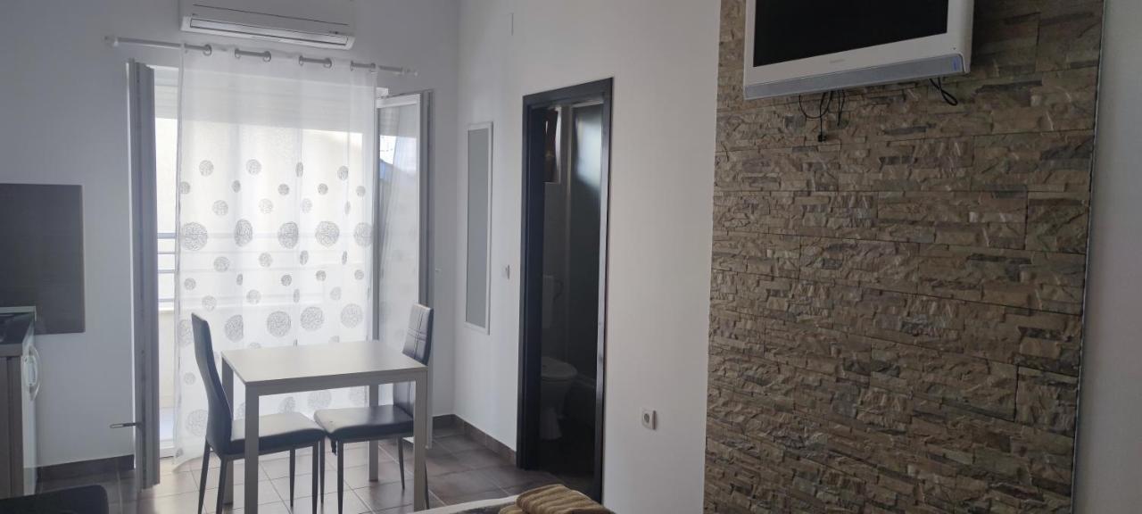 Ferienwohnung Grey House Makarska Exterior foto